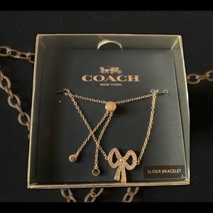 💝💗 New Gold heart slider Coach bracelet